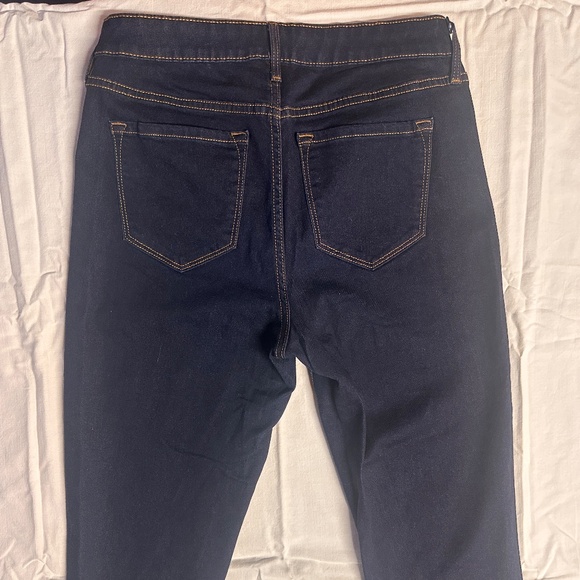 Old Navy Mid-Rise Rockstar Super Skinny Jeans Long Inseam - Picture 4 of 7